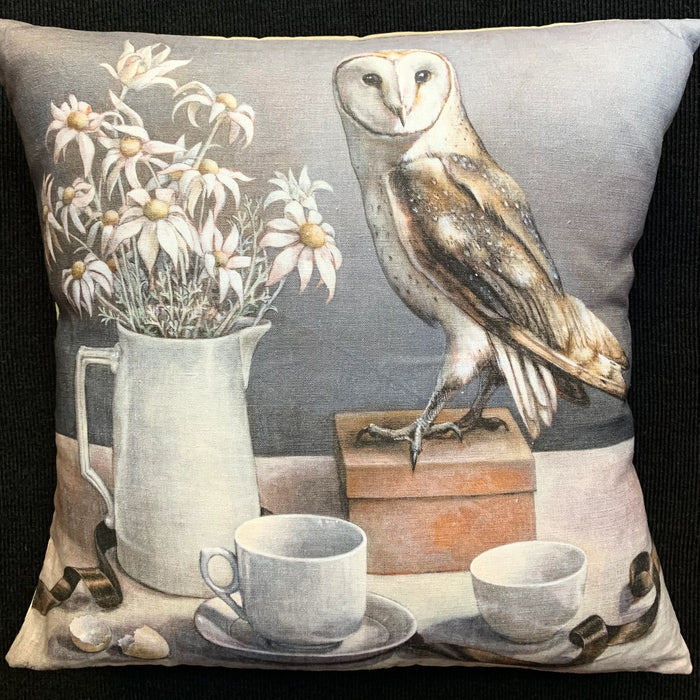 The Owl Cushion