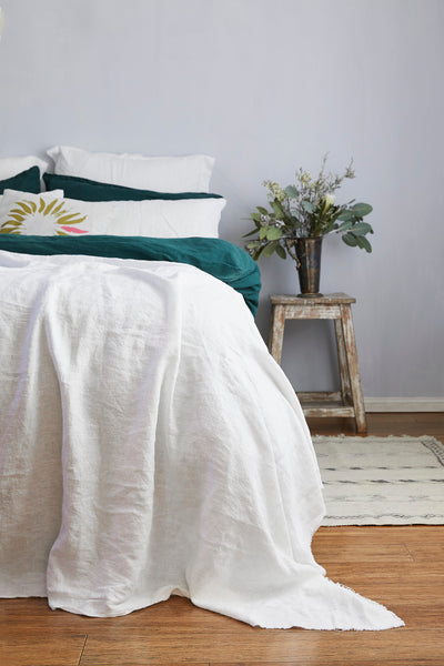 White linen blanket online