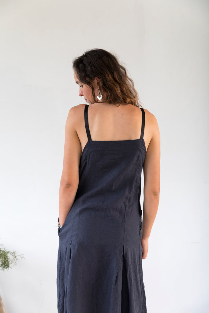 Vega Navy Linen Pleated Dress