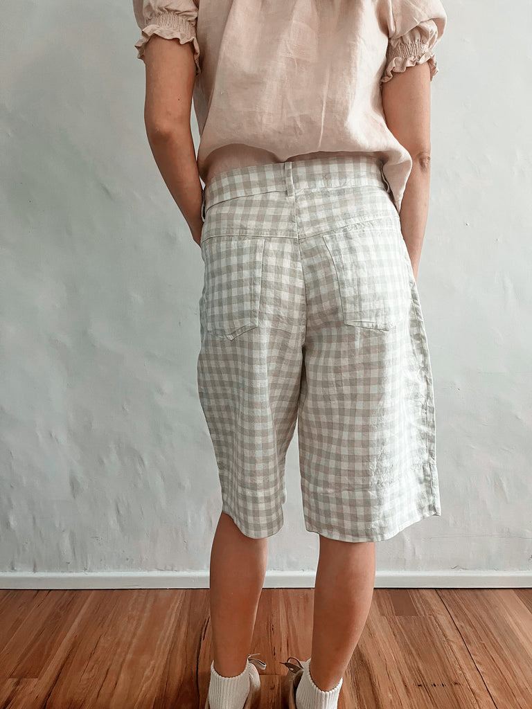 Esther Shorts